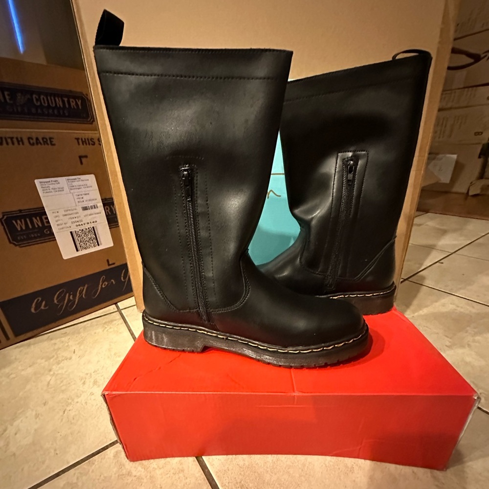Modern Rush Womens Jacklyn Rain Boots in Black New In Box - Picture 2 of 14